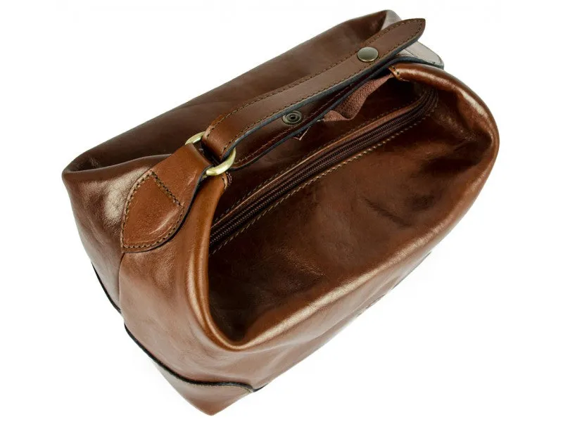 Autumn Leaves - Leather Toiletry Bag