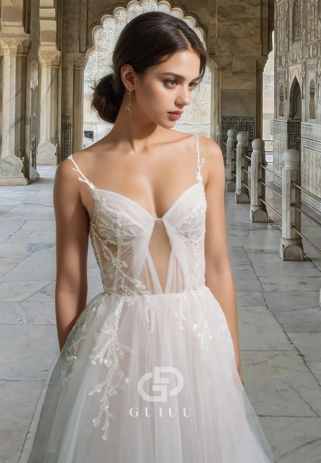 Charming Spaghetti Straps Sweetheart Corset Tulle Sweep Train Lace Wedding Dress