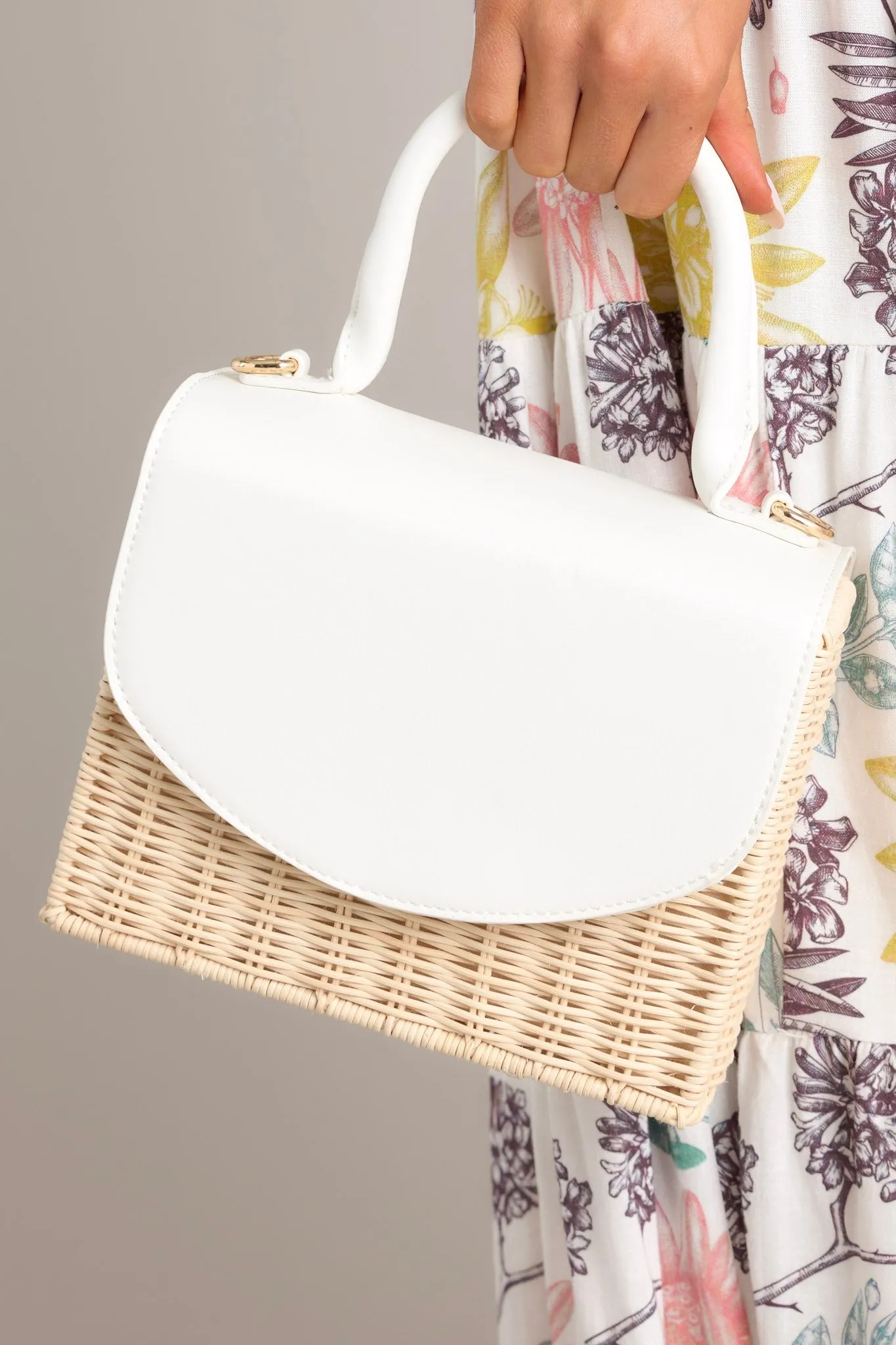 Coastal Chic White Woven Handbag