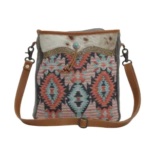 El Salva Shoulder Bag