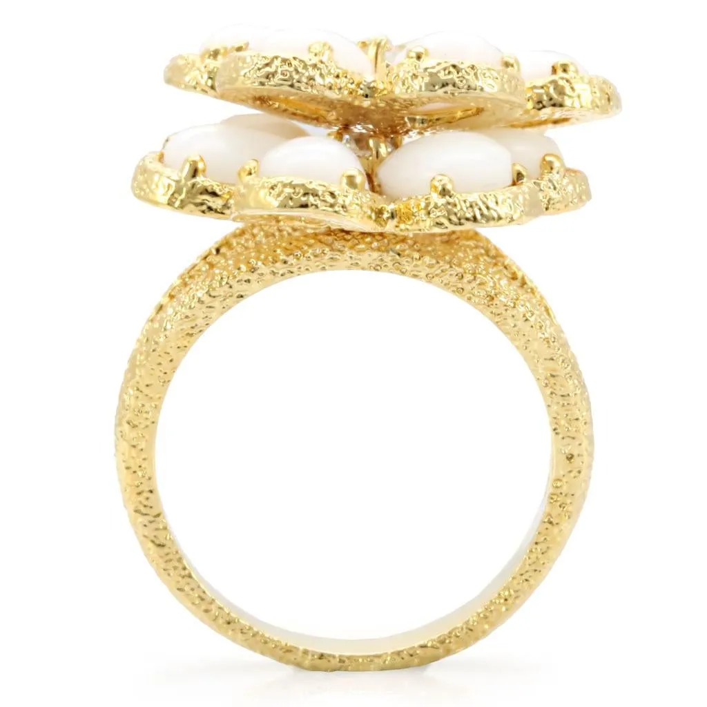 Gold Brass Ring with Synthetic Synthetic Glass in White for Women Style 1W045