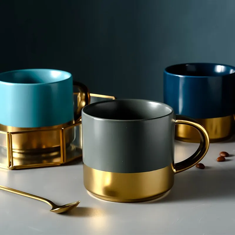 Golden Handle Luxurious Mug