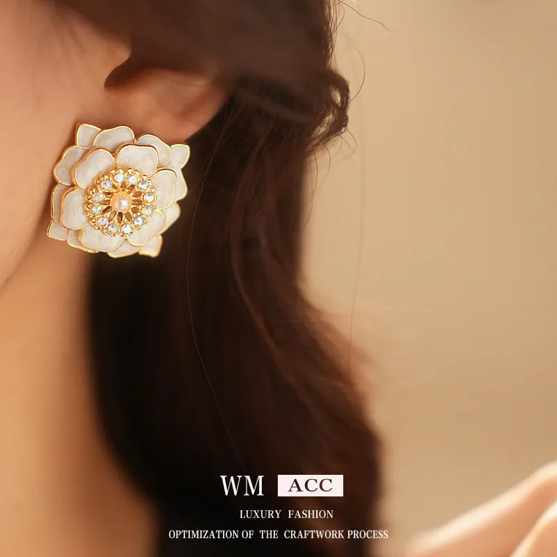 Luxurious Flower Geometric Flower Alloy Oil Dripping Earrings