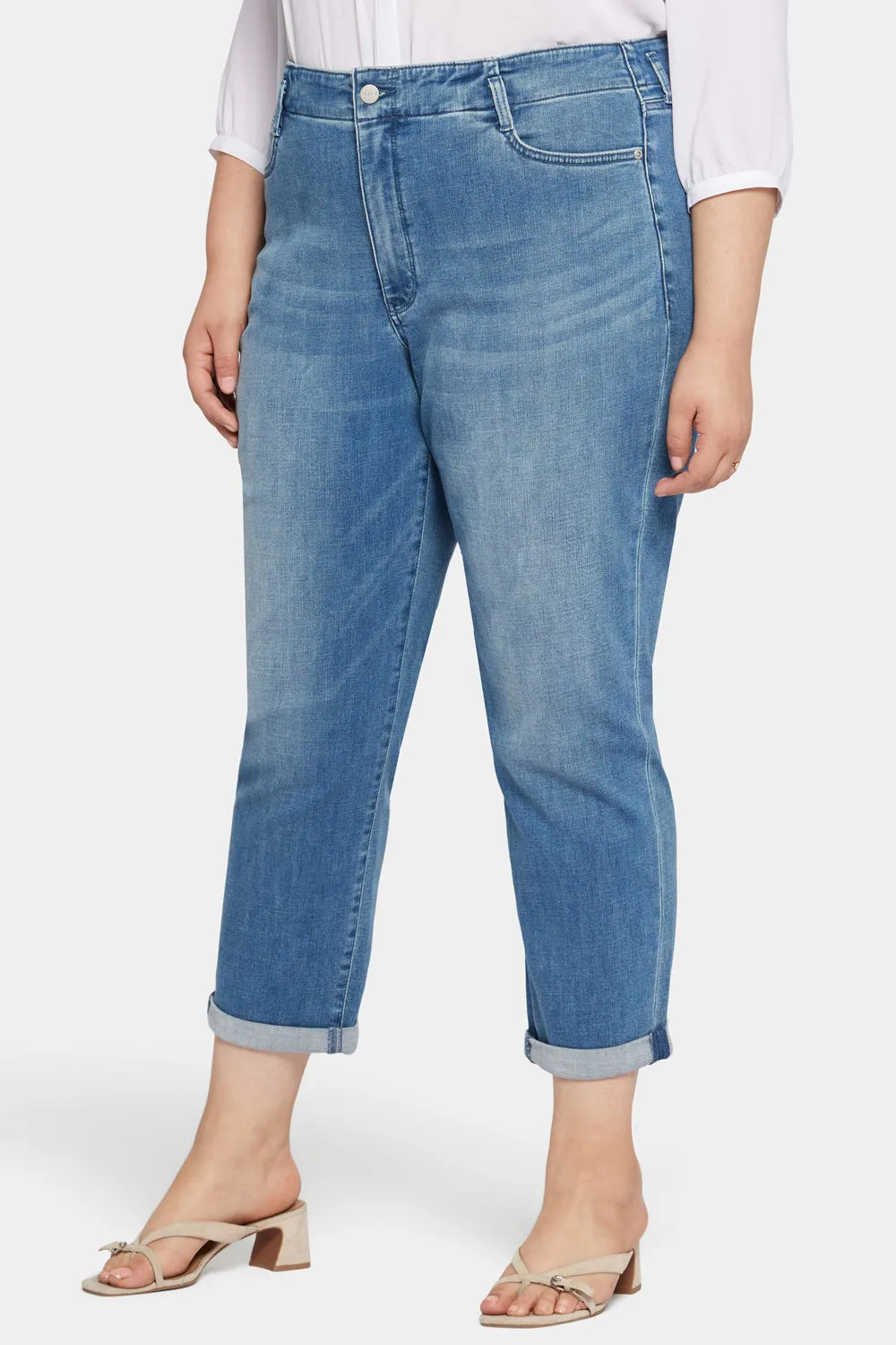 Margot Girlfriend Jeans In Plus Size - Stunning