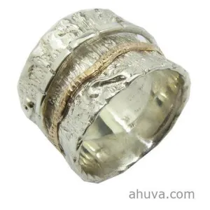 Spinning Stunning Two Tone Ring