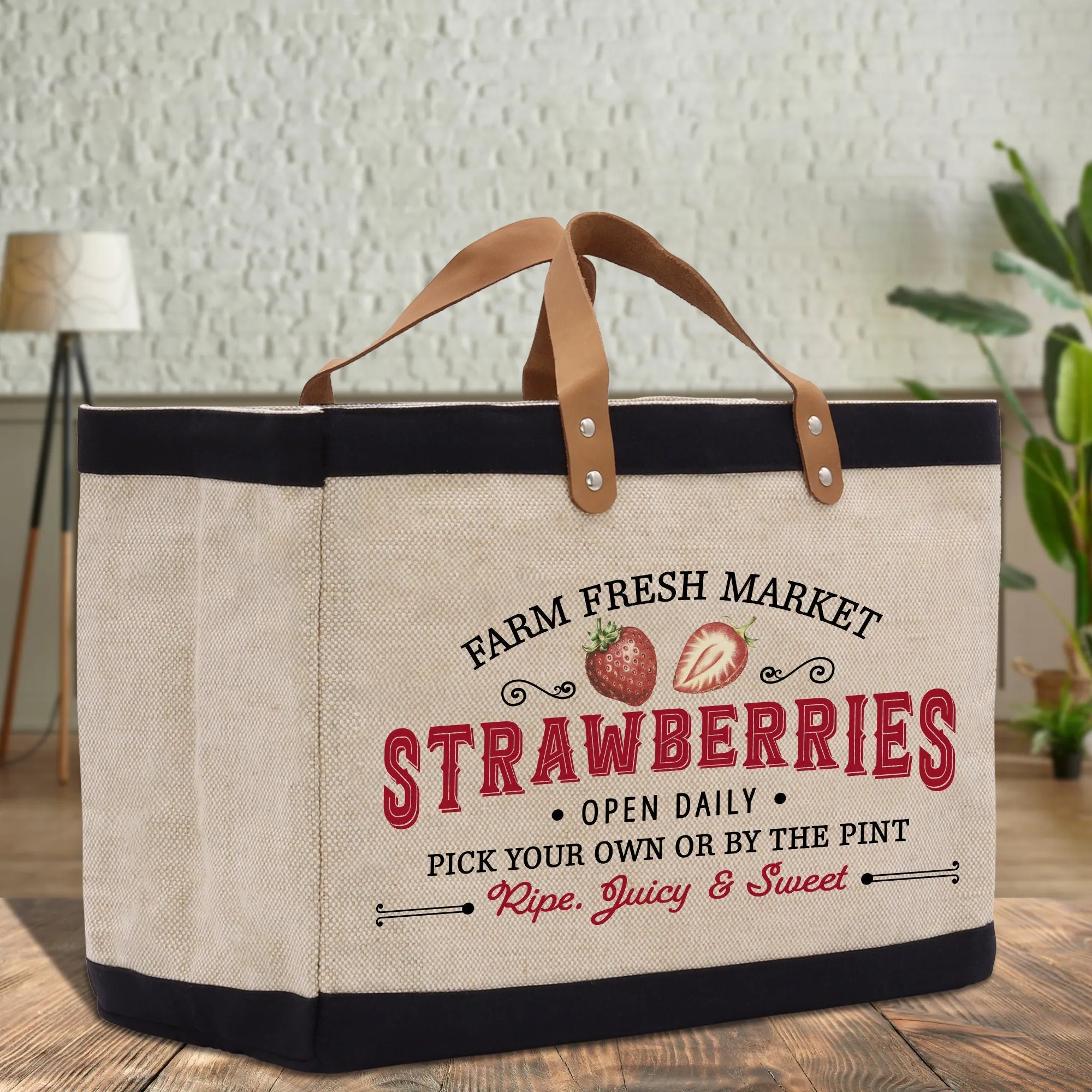 Strawberry Farm Fresh Market Jute Tote Bag Farmers Fruit Lover Burlap Bag Fruity Vintage Market Jute Burlap Bag Vintage Farmer Bag (VTB1001)