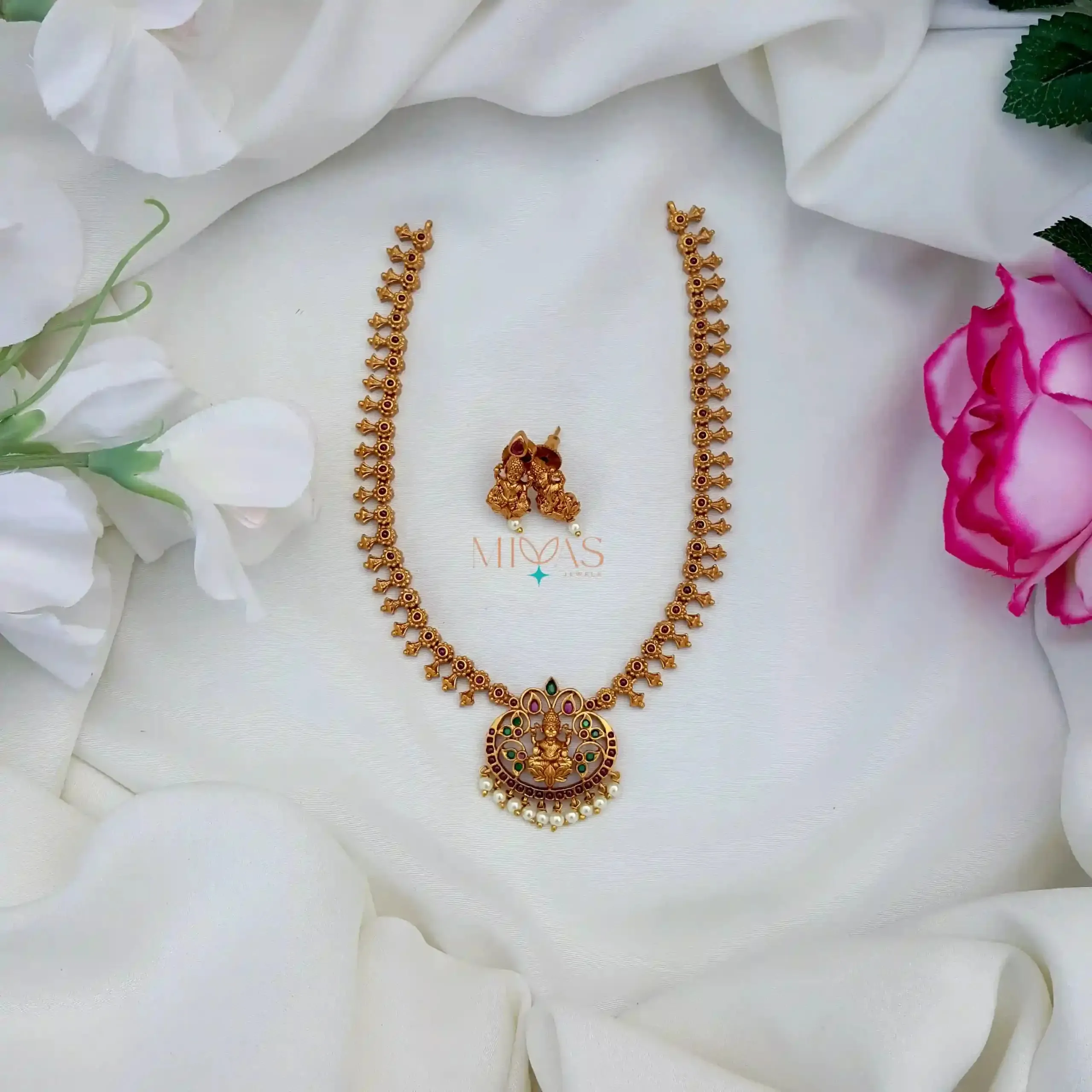 Stunning Beauty Lakshmi Motif Necklace