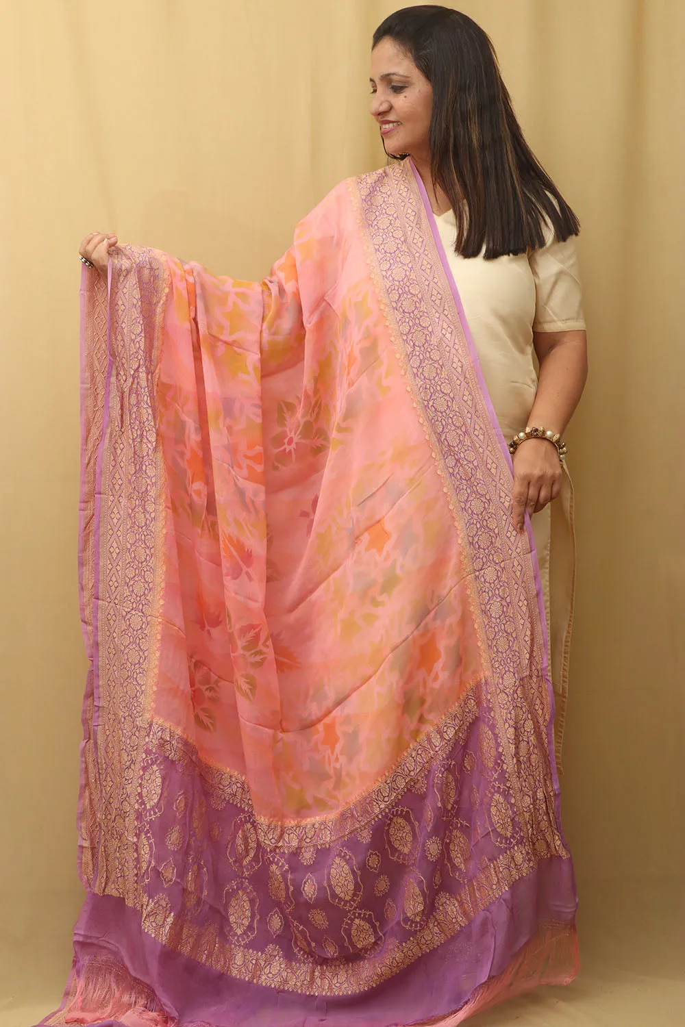 Stunning Pink Banarasi Handloom Pure Georgette Brush Dye Dupatta