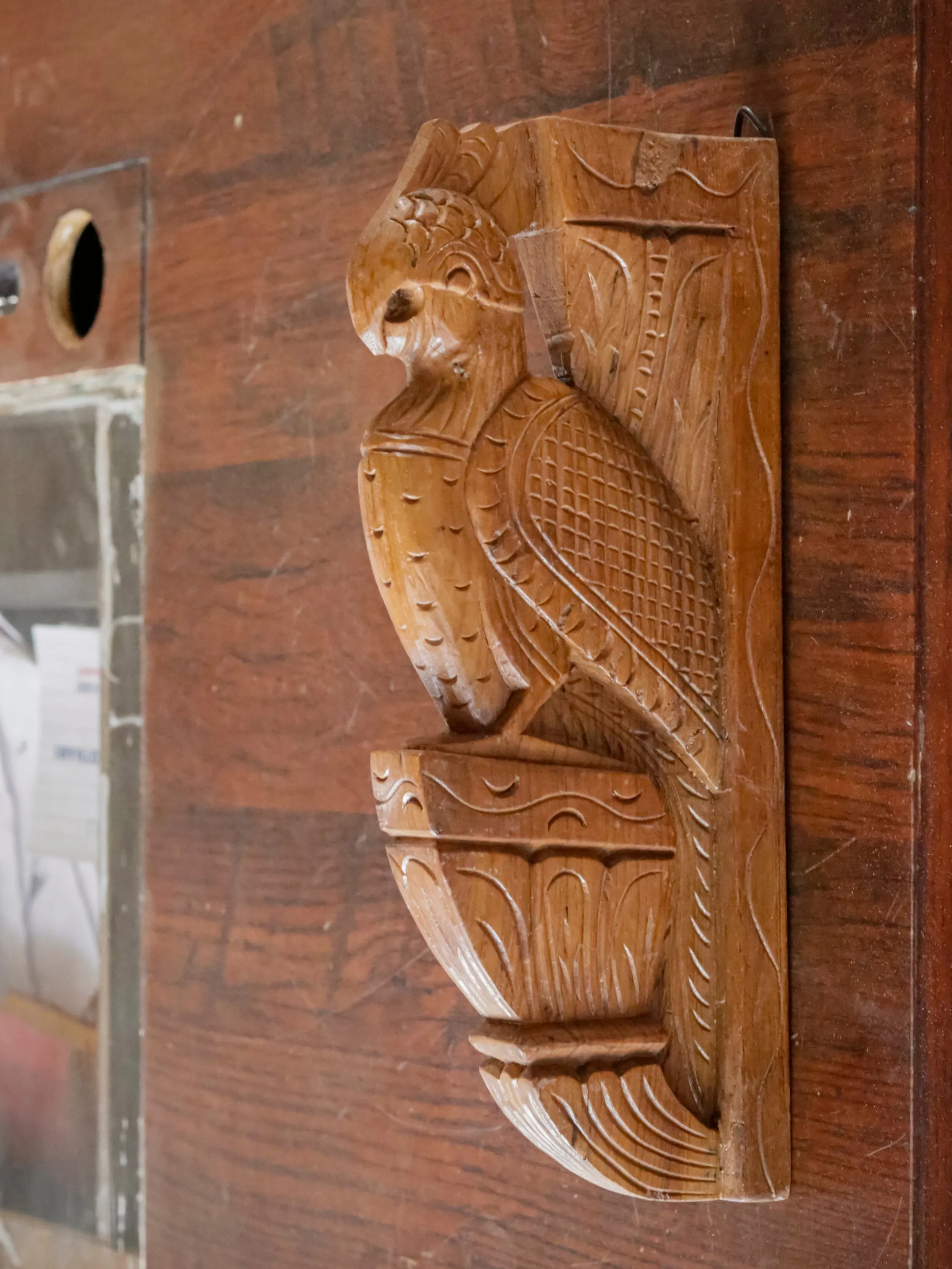 Wooden Simple carved Bird Door Bracket