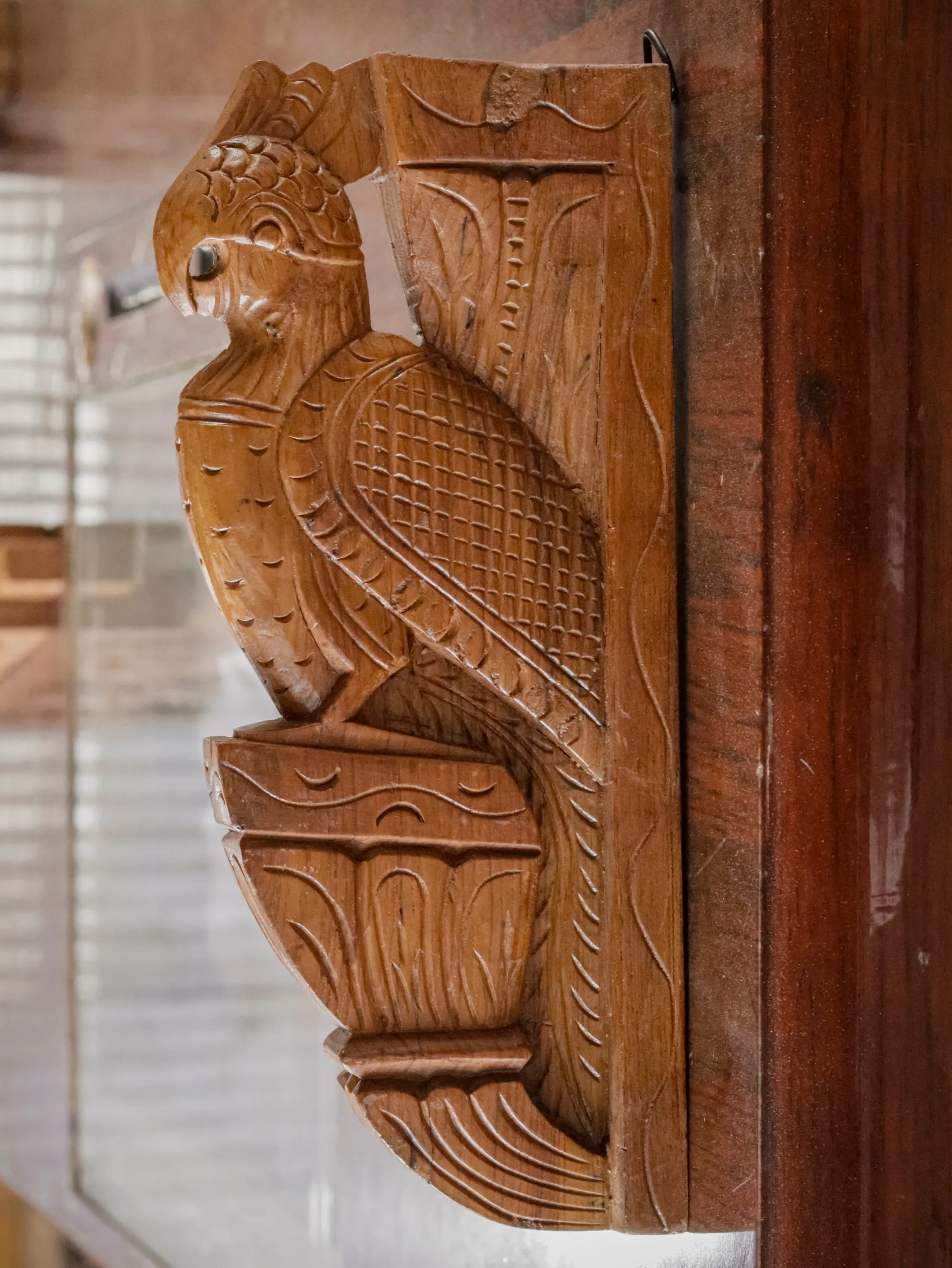 Wooden Simple carved Bird Door Bracket