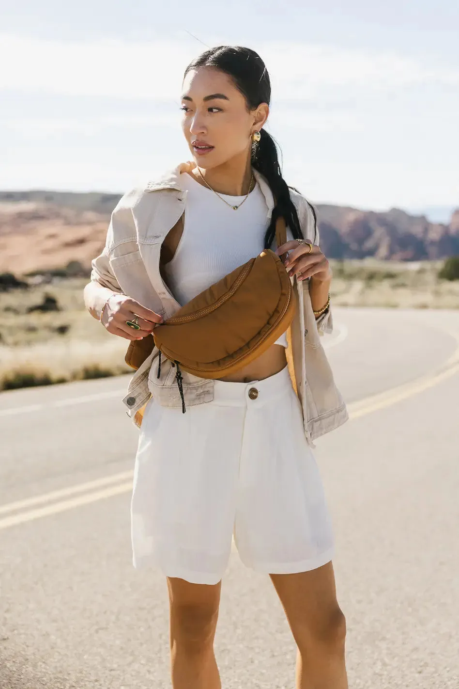 Zadie Crossbody in Brown